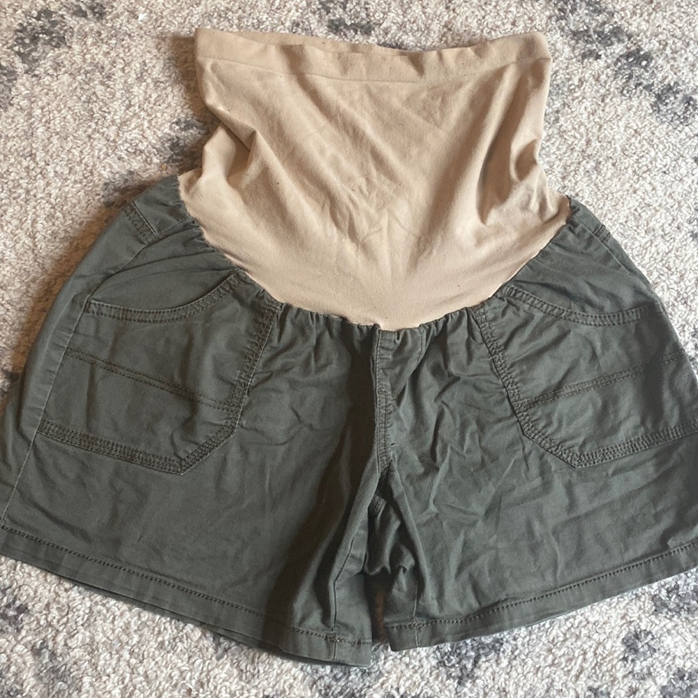 Motherhood maternity shorts, green khaki style with back pockets
